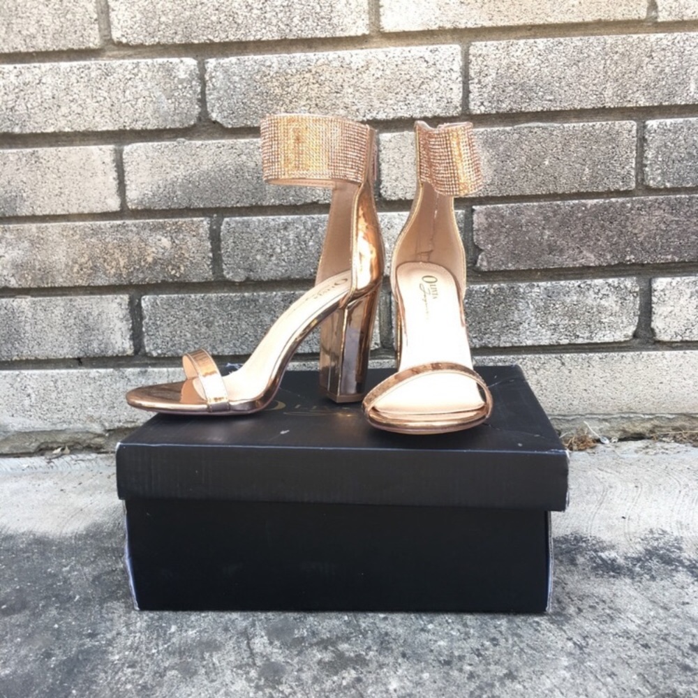 Agaci Heels